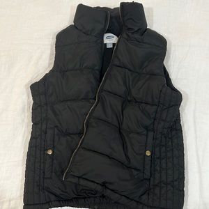 Old Navy Puffer Vest